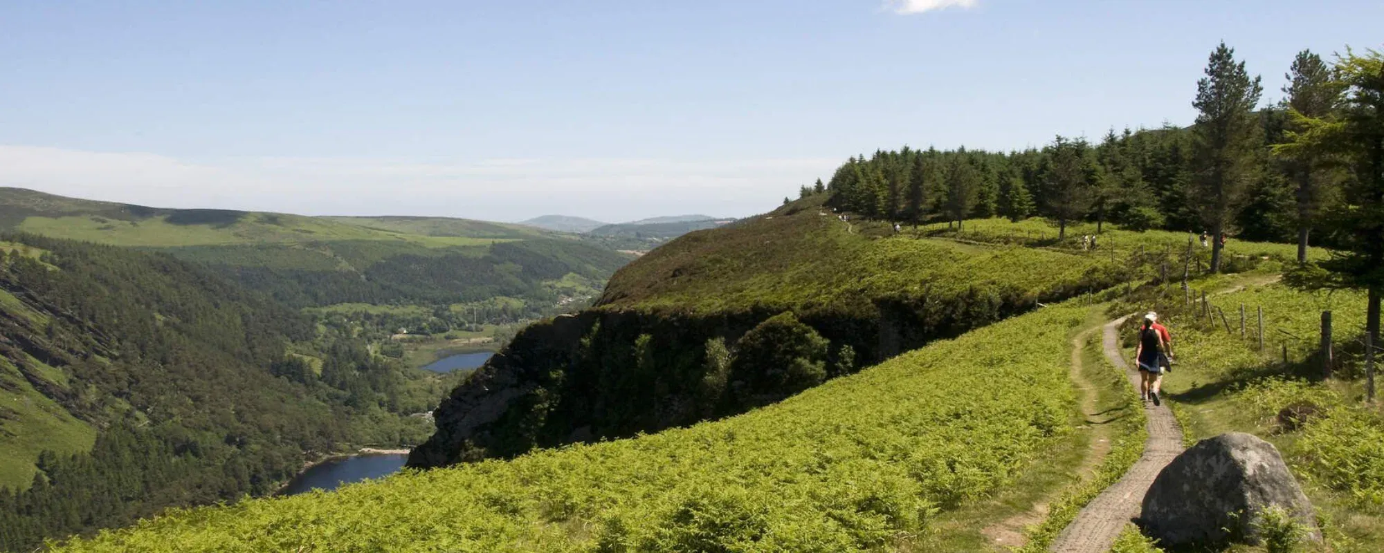 hiking-trail-glendalough-ireland-newway-car-hire.webp