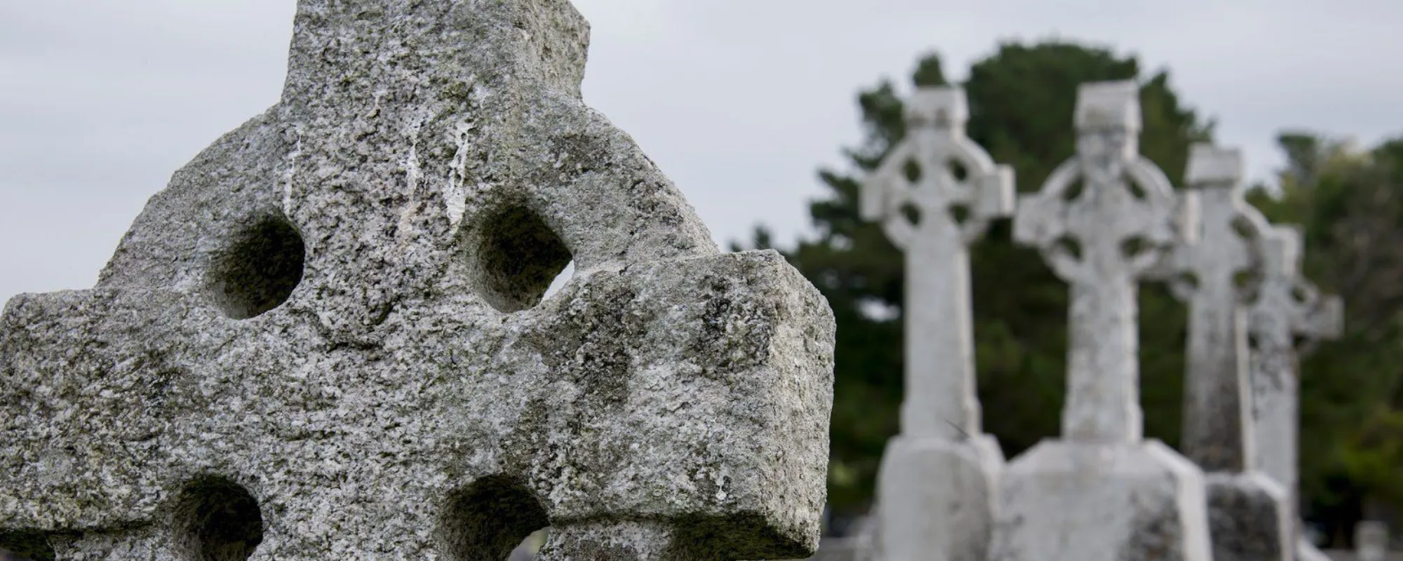 old-irish-headstone-ireland-newway.webp
